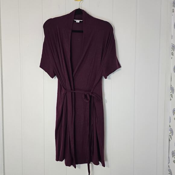 Athleta Other - Athleta Burgundy Maroon Nighttime Bliss Short Sleeve Robe Size SP